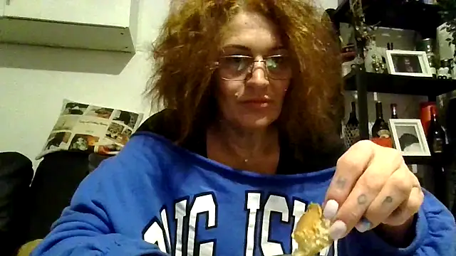 RubyyRosee online show from 12.19.25