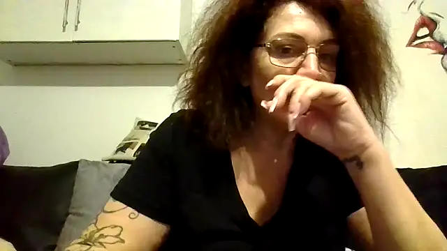 RubyyRosee online show from 02.13.26