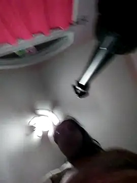 Snapshot of Lovelyrainn chatting on 09.19.25 Lovelyrainn online show from 09.19.25