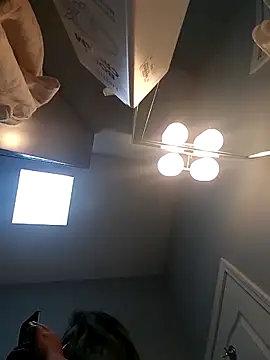 Snapshot of Lovelyrainn chatting on 09.23.25 Lovelyrainn online show from 09.23.25