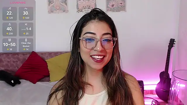 Snapshot of Susanahendrix chatting on 11.27.25 Susanahendrix online show from 11.27.25