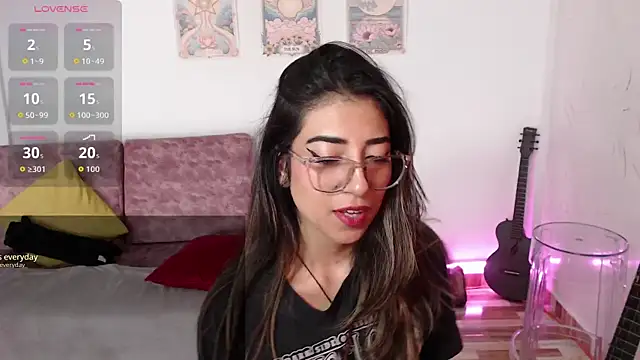Snapshot of Susanahendrix chatting on 01.12.26 Susanahendrix online show from 01.12.26