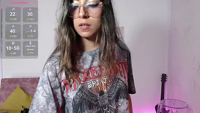 Snapshot of Susanahendrix chatting on 01.15.26 Susanahendrix online show from 01.15.26