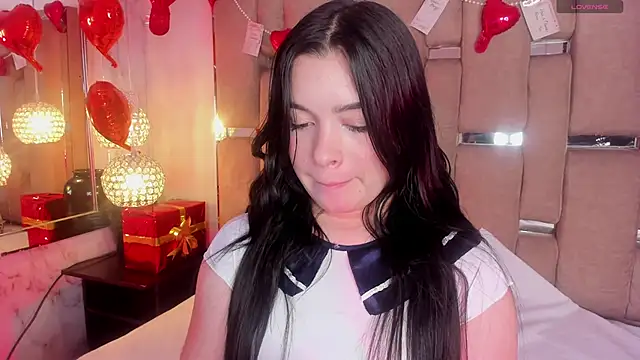 KateLee online show from 02.20.26