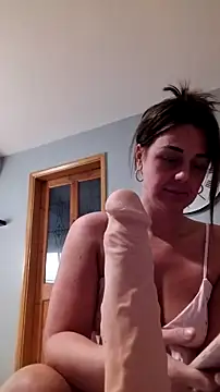 Snapshot of Sophrob96x chatting on 02.22.26 Sophrob96x online show from 02.22.26