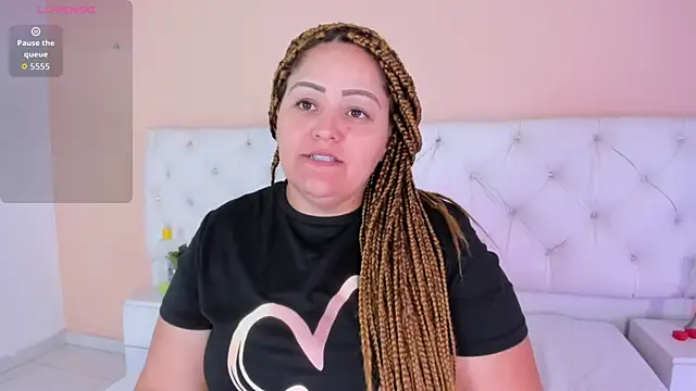 katte landerr online show from 10.25.25