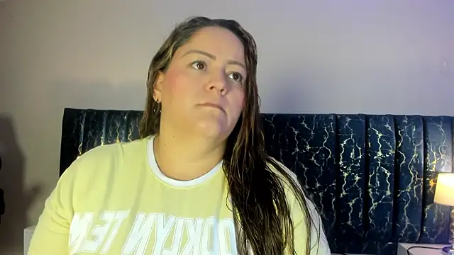 Snapshot of katte_landerr chatting on 02.02.26 katte landerr online show from 02.02.26