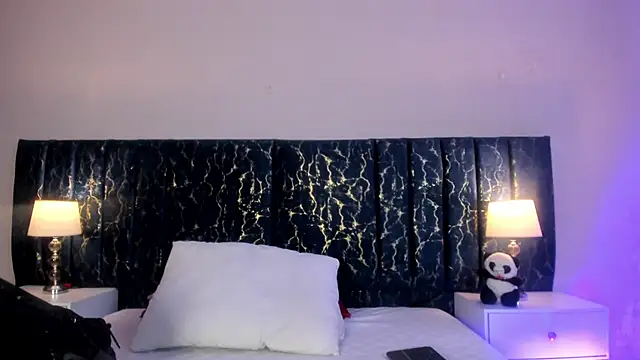 Snapshot of katte_landerr chatting on 02.16.26 katte landerr online show from 02.16.26
