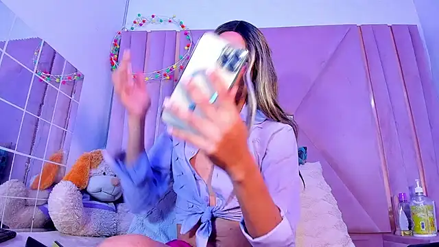 jazmin waked online show from 02.22.26