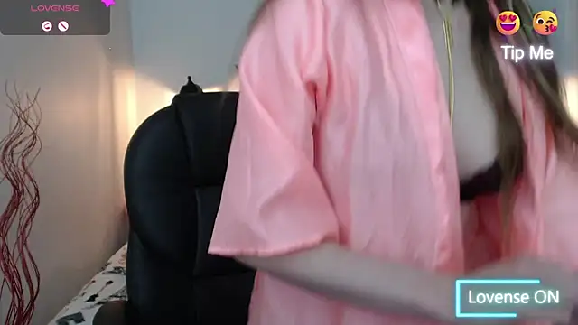 velvet  moon online show from 09.22.25