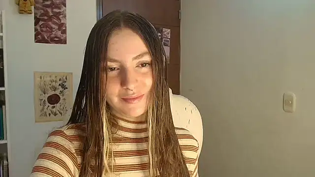 velvet  moon online show from 01.05.26