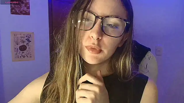 velvet  moon online show from 03.02.26