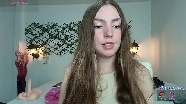 velvet  moon online show from 04.24.26