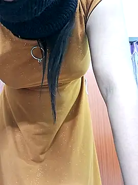 Snapshot of maya_telugu_22 chatting on 10.12.25 maya telugu 22 online show from 10.12.25