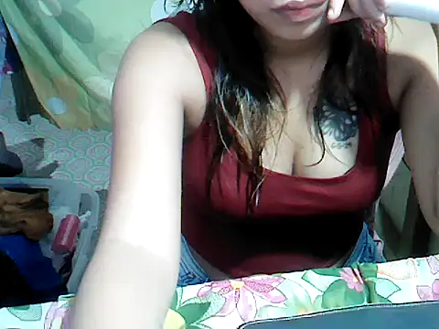 Snapshot of MorenaLovelyPinay24 chatting on 02.04.26 MorenaLovelyPinay24 online show from 02.04.26