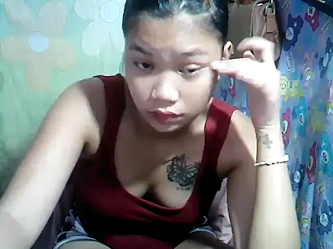 Snapshot of MorenaLovelyPinay24 chatting on 02.21.26 MorenaLovelyPinay24 online show from 02.21.26