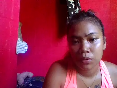 Snapshot of MorenaLovelyPinay24 chatting on 06.14.26 MorenaLovelyPinay24 online show from 06.14.26