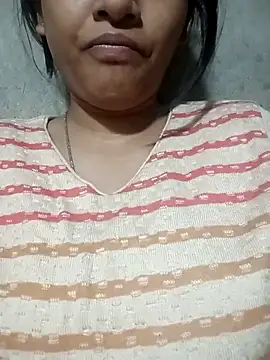 Snapshot of Snehabeauti chatting on 11.10.25 Snehabeauti online show from 11.10.25