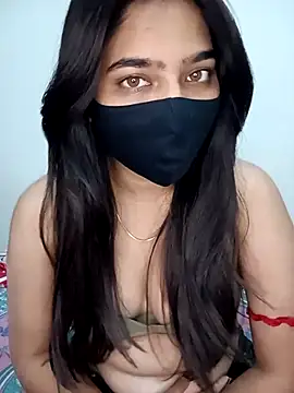 Snapshot of Snehabeauti chatting on 02.08.26 Snehabeauti online show from 02.08.26