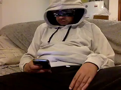 CaiBull online show from 12.22.25