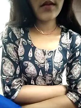 Naina 04 online show from 09.13.25