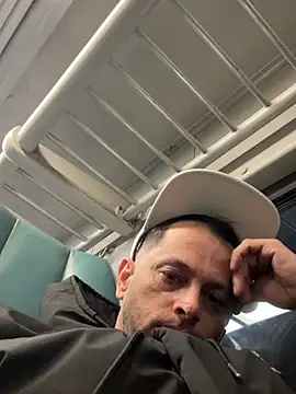 Carlosmauricio123 online show from 02.15.26