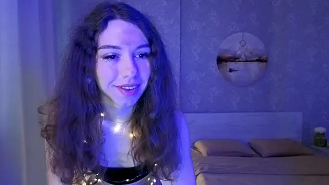 Snapshot of KellyShines chatting on 06.11.26 KellyShines online show from 06.11.26