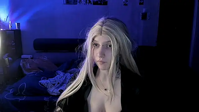 Snapshot of Akira-ivy chatting on 02.27.26 Akira-ivy online show from 02.27.26