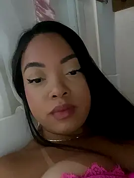 Snapshot of ninfa69_ chatting on 09.14.25 ninfa69  online show from 09.14.25