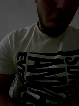 Snapshot of MikeFake chatting on 01.07.26 MikeFake online show from 01.07.26