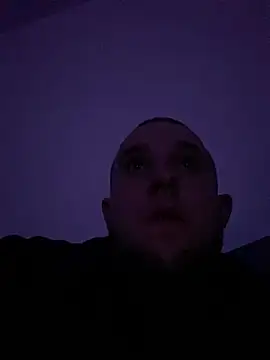 Snapshot of MikeFake chatting on 01.10.26 MikeFake online show from 01.10.26