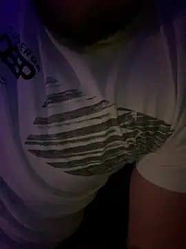 Snapshot of MikeFake chatting on 04.04.26 MikeFake online show from 04.04.26