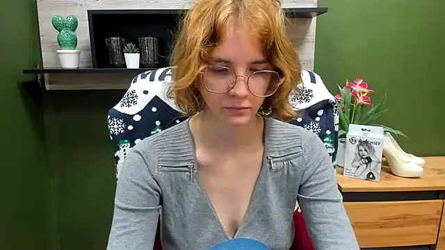 juicyPenny online show from 10.03.25