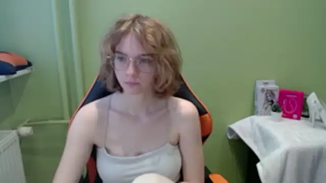 juicyPenny online show from 11.21.25