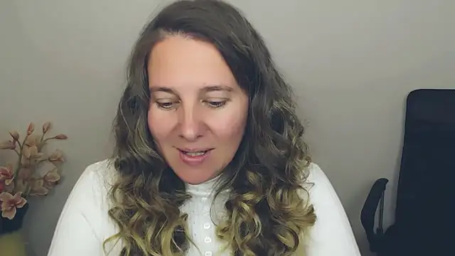 Darklure  online show from 10.01.25