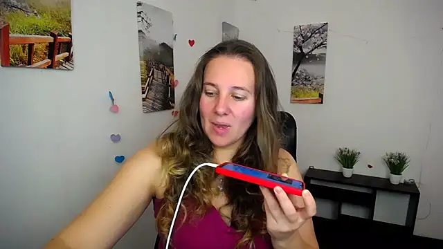 Darklure  online show from 10.15.25