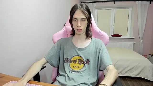 eleganc3 online show from 09.19.25