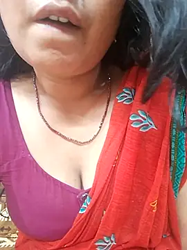 Snapshot of snighdha chatting on 07.17.26 snighdha online show from 07.17.26