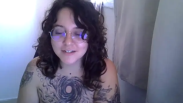 Blue Liz online show from 10.12.25