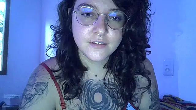 Blue Liz online show from 11.21.25