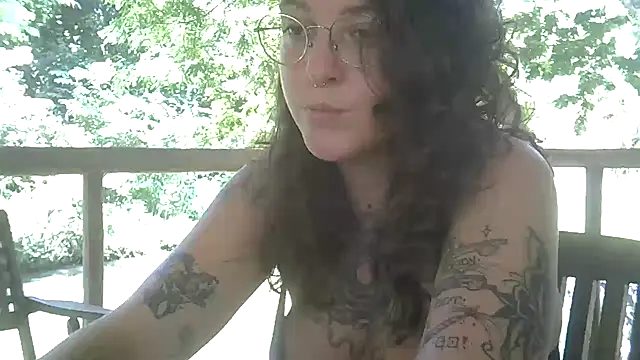 Snapshot of Blue_Liz chatting on 03.07.26 Blue Liz online show from 03.07.26