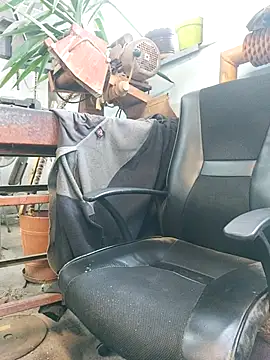 Snapshot of Czarnoksieznik chatting on 09.30.25 Czarnoksieznik online show from 09.30.25