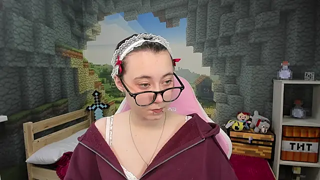 ClaraParks online show from 01.08.26