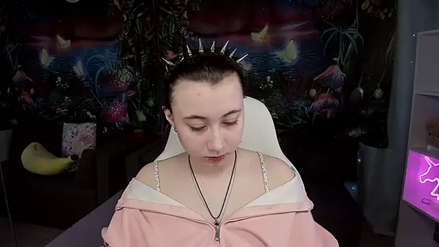 ClaraParks online show from 04.14.26