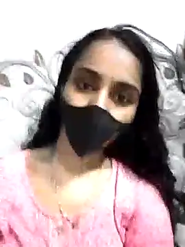 Snapshot of Zoya_G chatting on 10.01.25 Zoya G online show from 10.01.25