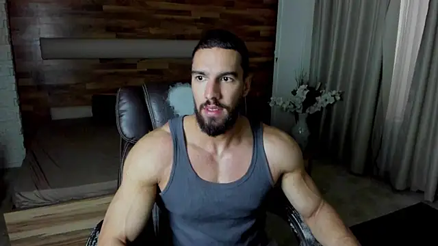 Snapshot of IvanHydee chatting on 07.16.26 IvanHydee online show from 07.16.26