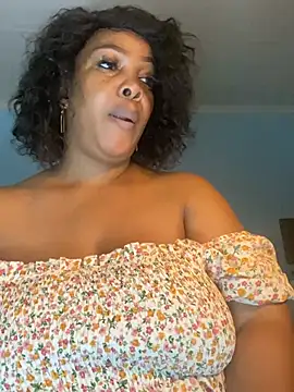 Snapshot of Jess555 chatting on 05.24.26 Jess555 online show from 05.24.26