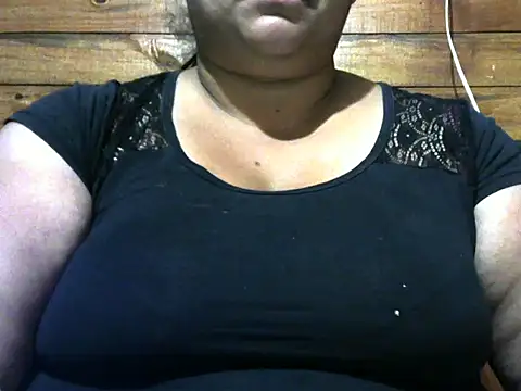 MARRENTINHA34 online show from 10.21.25