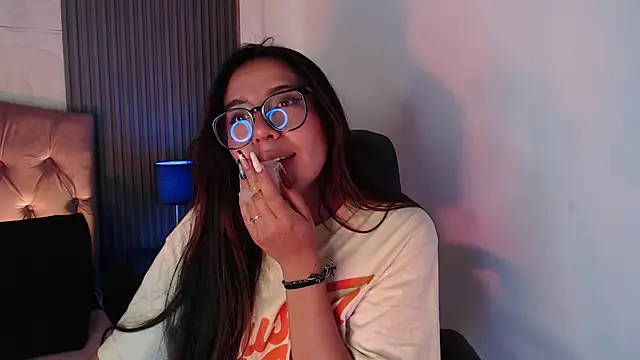 Bonnali lune online show from 11.01.25