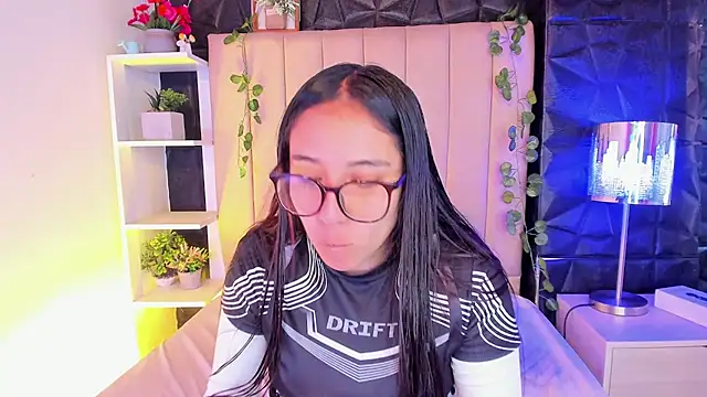 Bonnali lune online show from 02.07.26